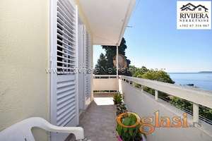 Dvosoban stan u blizini mora centar Herceg Novi